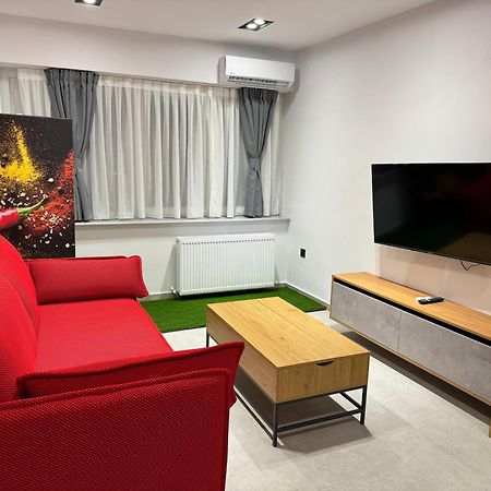Redkaravan Suite Thessaloniki Exterior photo